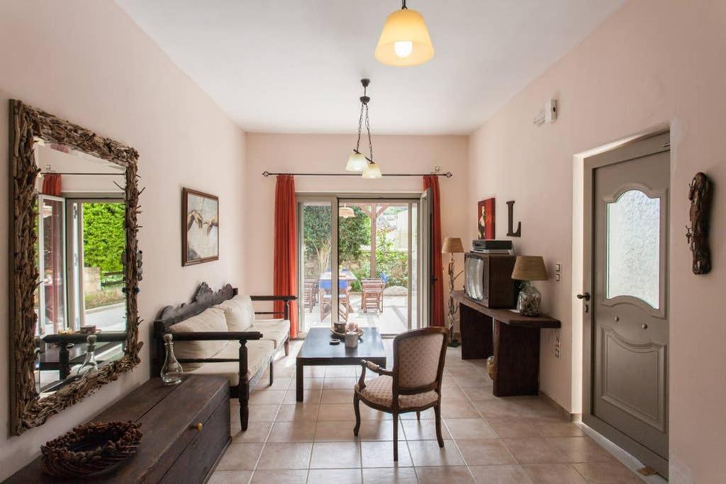 Nikolis Vacation House Vrisai Экстерьер фото
