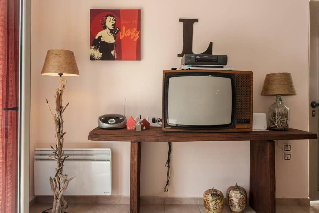 Nikolis Vacation House Vrisai Экстерьер фото